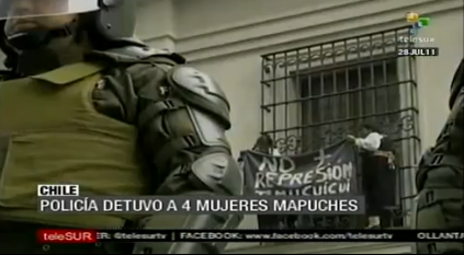Protestaktion der Mapuche-Frauen am Präsidentenpalast