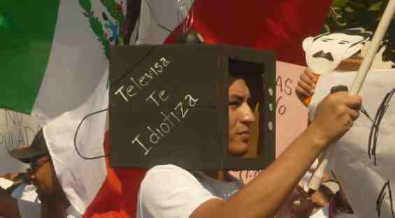 Bei einer Demonstration der Bewegung #YoSoy132: "Televisa verblödet dich"