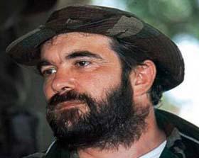 Rodrigo Londoño Echeverri alias Timochenko führt die Fuerzas Armadas Revolucionarias de Colombia, Ejército del Pueblo (FARC-EP) seit der Ermordung seines Vorgängers Alfonso Cano im November 2011