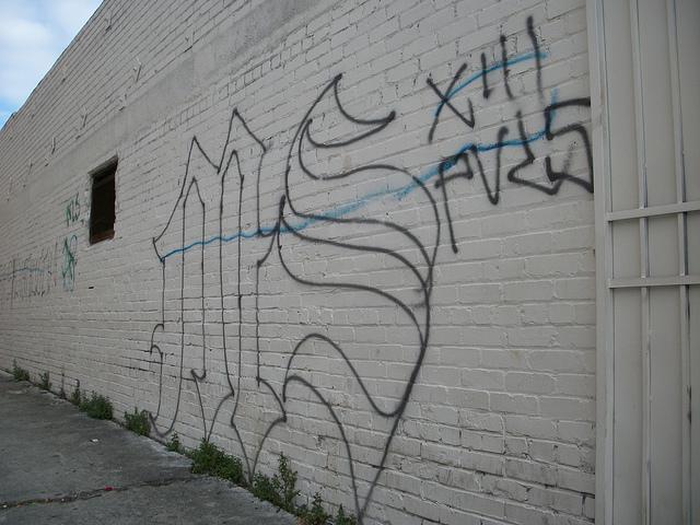 Graffito der Gang "Mara Salvatrucha" in Los Angeles (USA)
