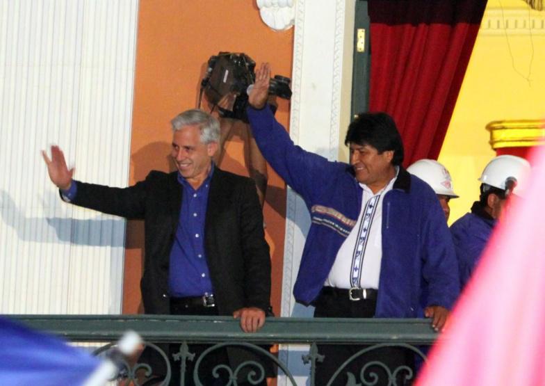 Präsident Evo Morales und Álvaro García Linera nach dem Wahlsieg im Oktober