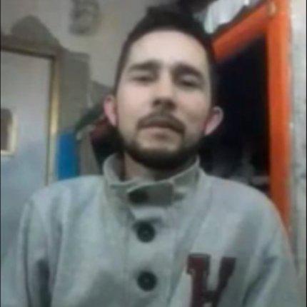 Isaac Arias López ist einer der von fehlender medizinischer Versorgung Betroffenen im Gefängnis La Picota. Eine infektiöse Knochenentzündung wurde nicht behandelt, ihm droht der Verlust des Beines