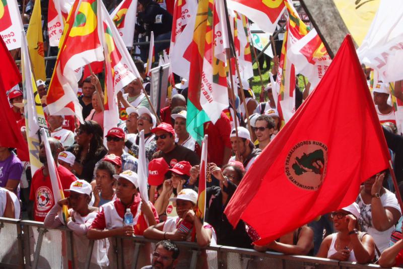 Der brasilianische Gewerkschaftsdachverband CUT und die Landlosenbewegung MST hatten zur 1.Mai-Demonstration in São Paulo aufgerufen