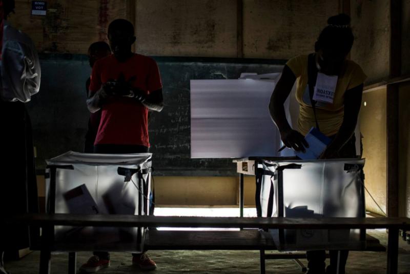 Wähler bei der Abstimmung in Delmas, Haiti am 9. August