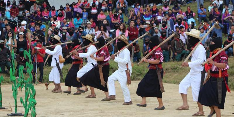 ... wurde die Geschichte des indigenen Widerstands in Chiapas dargestellt ... wurde die Geschichte des indigenen Widerstands in Chiapas dargestellt