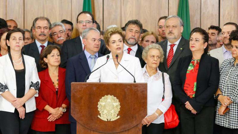 Präsidentin Rousseff gab nach ihrer vorläufigen Suspendierung am 12. Mai eine Erklärung ab