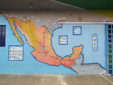 Wandbild im “72”, einem Unterkunft für Migranten in Tenosique, Tabasco, Mexiko
