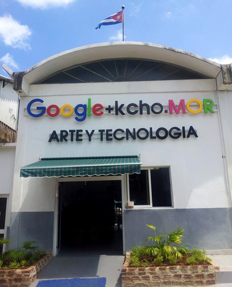 Bereits in Kuba aktiv: Im April hat Google hat gemeinsam mit dem kubanischen Künstler Kcho in dessen Studio in Havanna ein Internetcafé eröffnet