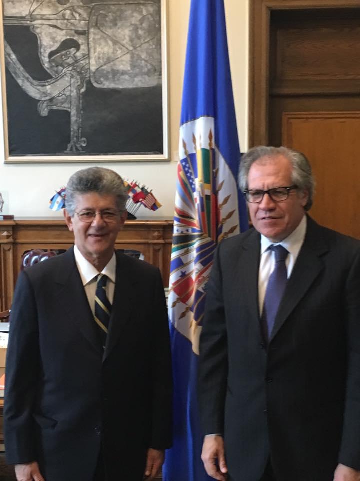 Henry Ramos Allup und OAS-Generalsekretär Luis Almagro in Washington