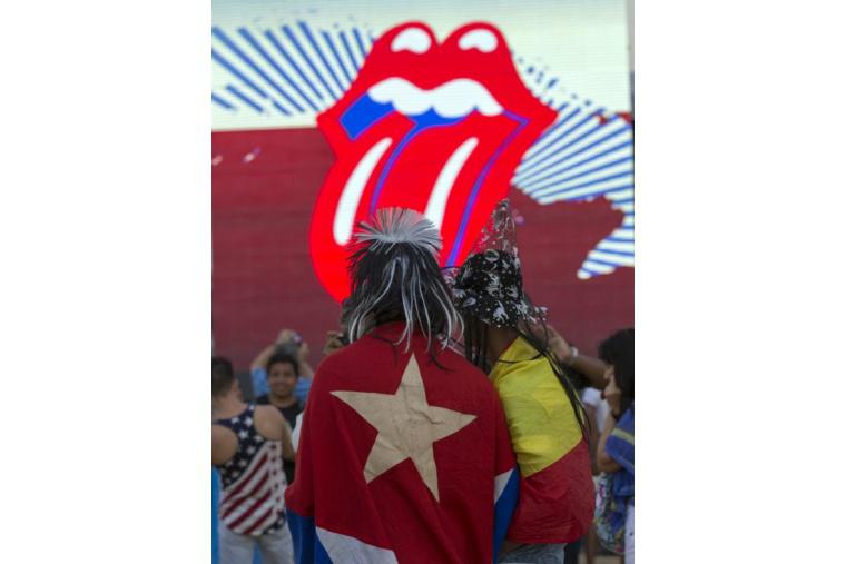 Stones-Fans mit kubanischer Flagge