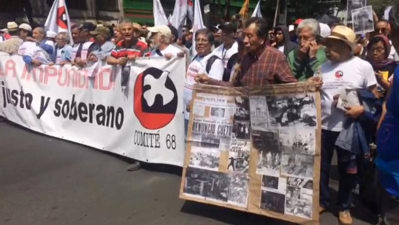 Demonstration gegen Straflosigkeit am Jahrestag des Tlatelolco-Massakers