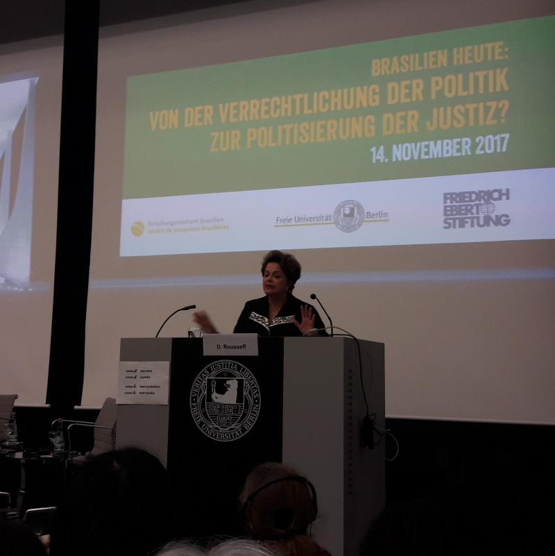 Dilma Rousseff, die gewählte Präsidentin von Brasilien, am Dienstag bei einer Veranstaltung in Berlin