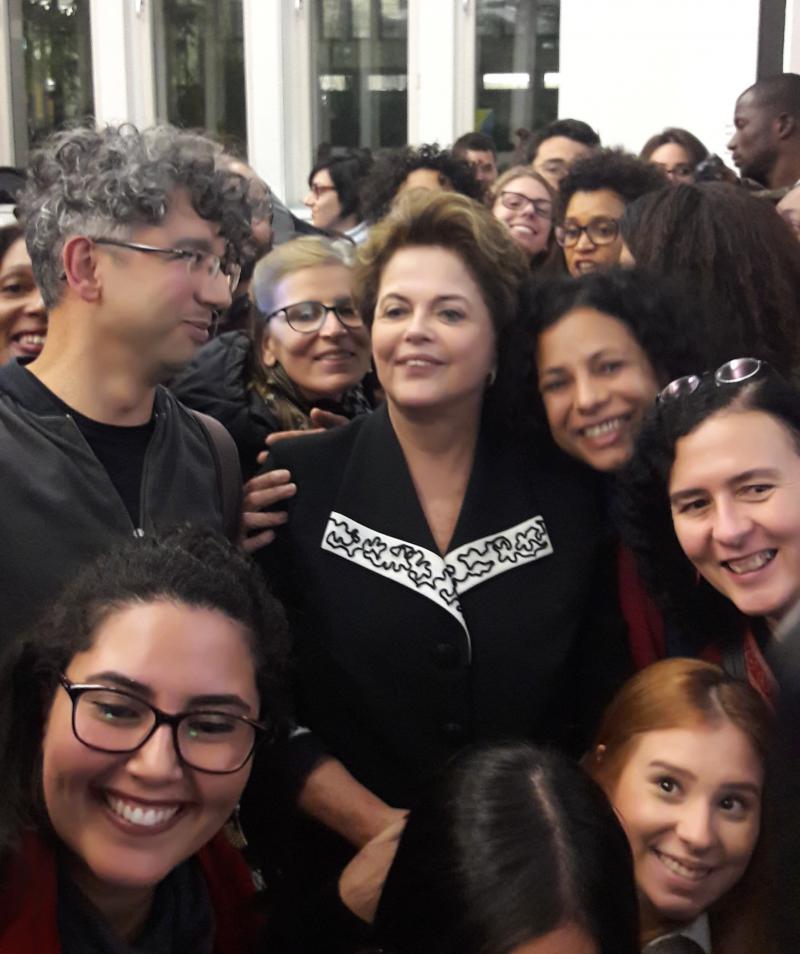 Rousseff wurde am Dienstag in Berlin empfangen. Die Politikerin aus Brasilien hat viele Unterstützer