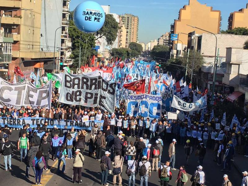 Argentiniens Präsident Macri ist mit einer breiten, massiven Protestwelle gegen die Politik seiner Regierung konfrontiert