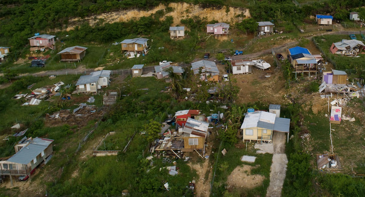 Zerstörte Häuser in Punta Diamante/Ponce, Puerto Rico