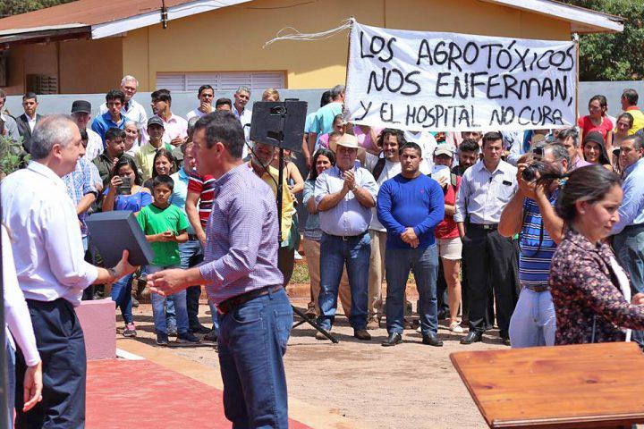 Einwohner von San Pedro in Argentinien protestieren gegen den Einsatz von Glyphosat