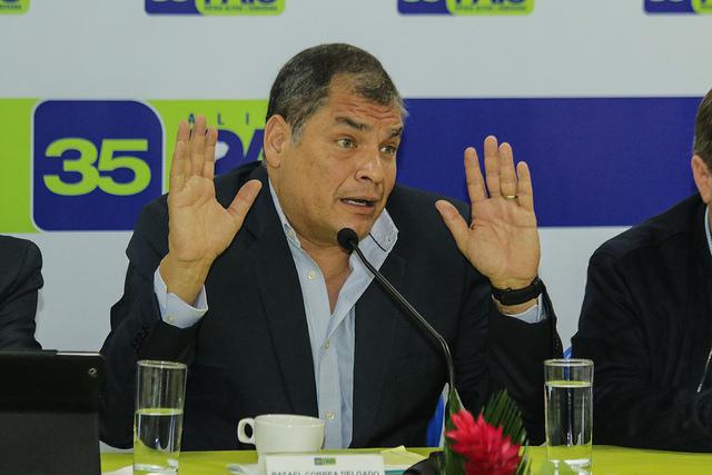 Rafael Correa ist mit 28 weiteren Abgeordneten aus dem von ihm selbst gegründeten Bündnis ausgetreten und will nun in Ecuador eine neue Partei gründen