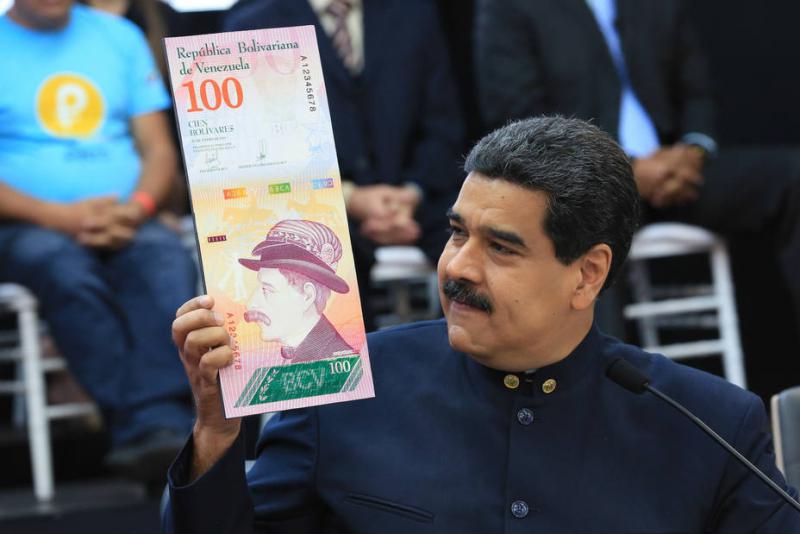 Päsident Maduro führt einen neuen Geldschein vor. - Die Währungsumstellung mache keinen Sinn, wenn das Ziel nicht gesetzt wird, die Hyperinflation zu stoppen, so Cabezas