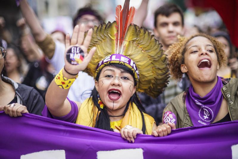 "Ele Não" (Er nicht): Frauendemonstration gegen den ultrarechten Kandidaten Jair Bolsonaro in São Paulo