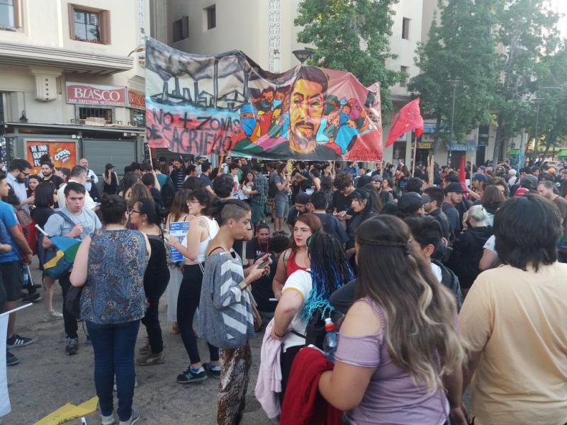 In vielen Städte Chiles finden Demonstrationen gegen den Mord an Camilo Catrillanca statt