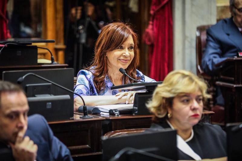 Die aktuelle Senatorin und Ex-Präsidentin Kirchner ist momentan mit drei verschiedenen Gerichtsverfahren konfrontiert