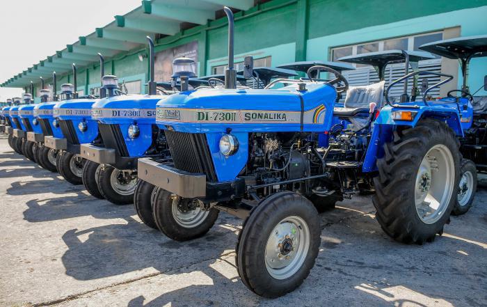 Traktoren aus Indien für Kuba