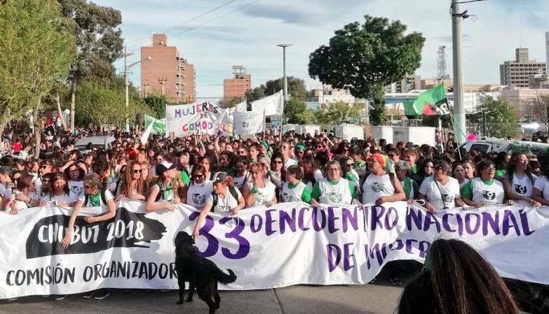 Abschlussdemonstration des 33. Nationalen Frauentreffens in Argentinien