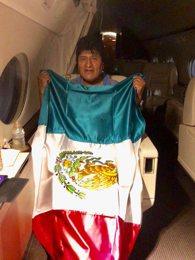 Evo Morales an Bord einer Maschine der mexikanischen Luftwaffe