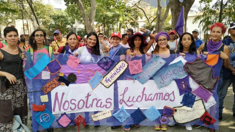 Feministische Organisationen unterstützen die Bolivarische Revolution
