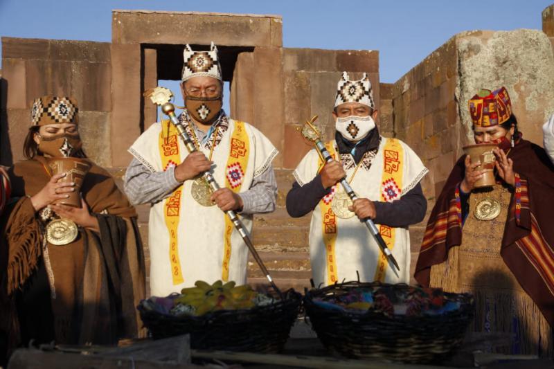Arce und Choquehuanca bei der indigenen Zeremonie zur Amtseinführung am Freitag
