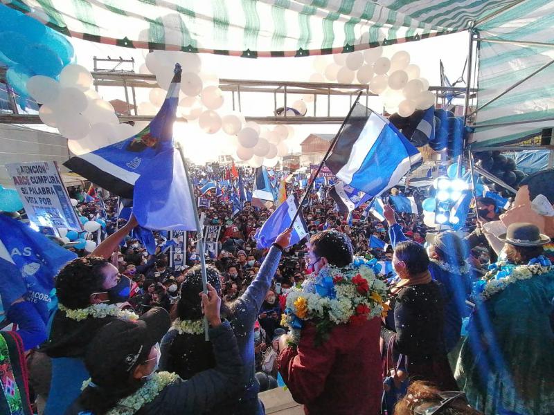 Wahlkampfveranstaltung der MAS in El Alto am 10. September mit ihren Spitzenkandidaten "Lucho" Arce und David Choquehuanc