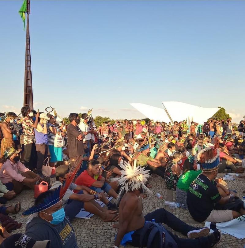 Rund 1.200 Indigene protestieren im Camp "Luta pela Vida" für den Erhalt ihrer Territorien.