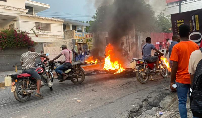 Überall in Haiti werden seit Tagen Straßen blockiert