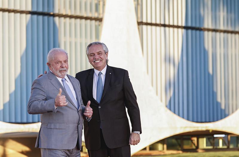 Brasiliens Staatspräsident Lula und sein argentinischer Kollege Fernández