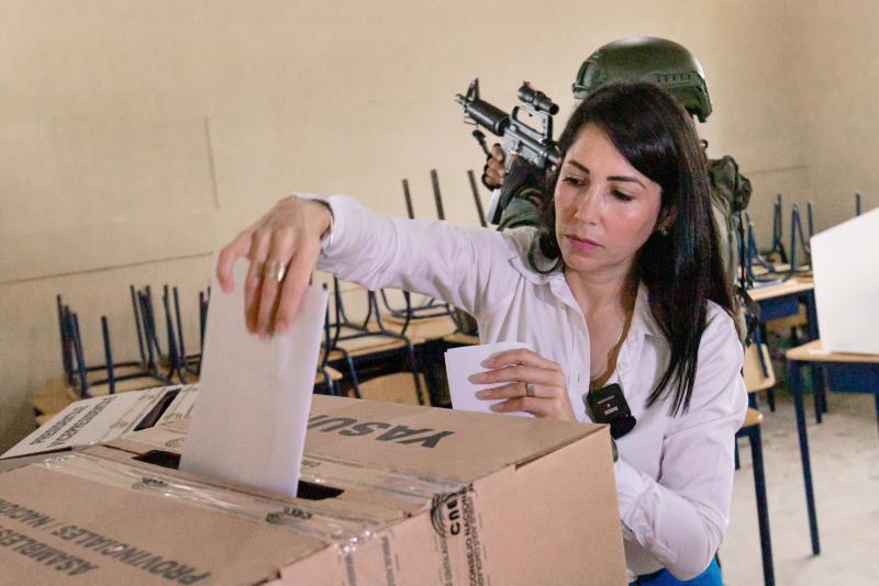 Luisa González, die Kandidatin der Bürgerrevolution, bei der Wahl am Sonntag