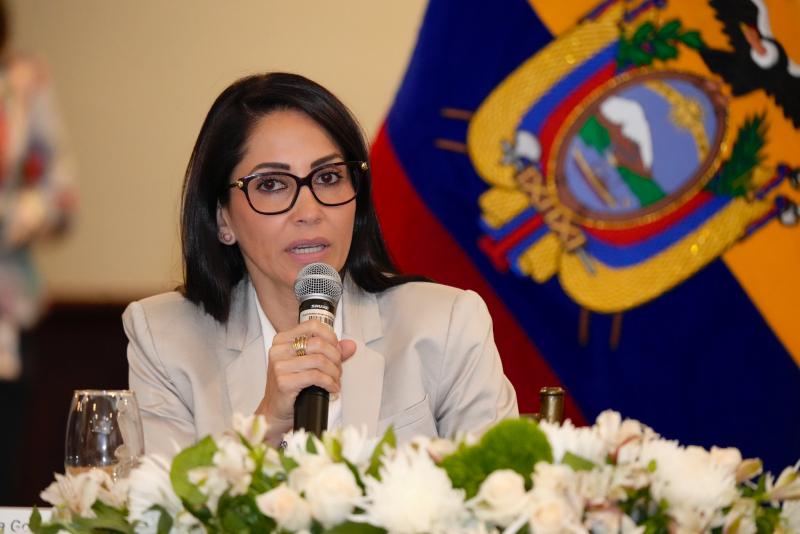 Die Präsidentschaftskandidatin Luisa González soll in Ecuador Ziel eines Attentats gewesen sein