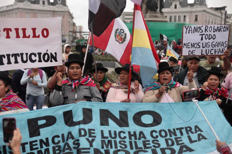 Demonstrierende aus dem Departamento Puno bei der "Toma de Lima" am 19. Juli