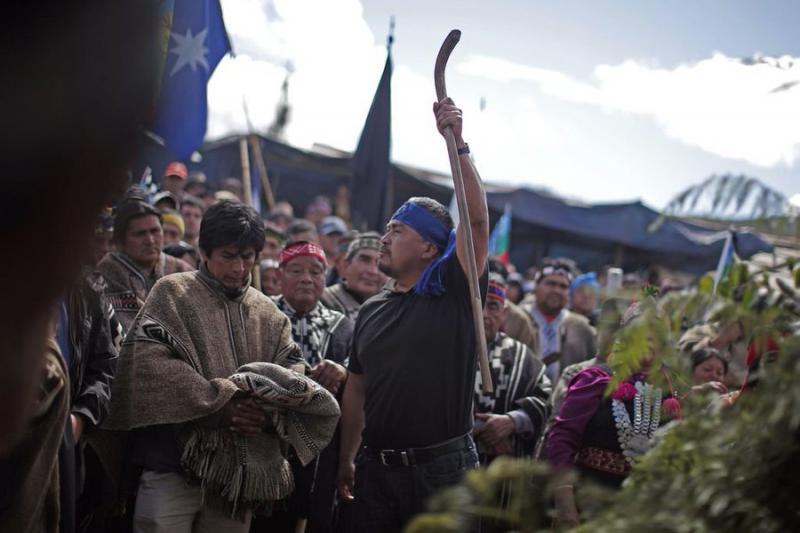Hector LLaitul bei Mapuchetreffen
