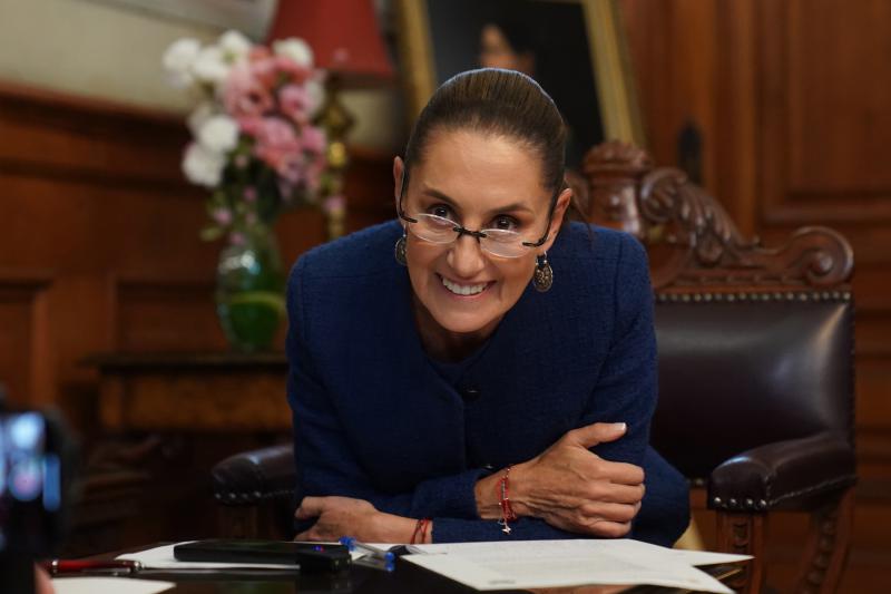 Mexikos Präsidentin Claudia Sheinbaum während eines Telefonates mit US-Präsident Donald Trump im November 2024