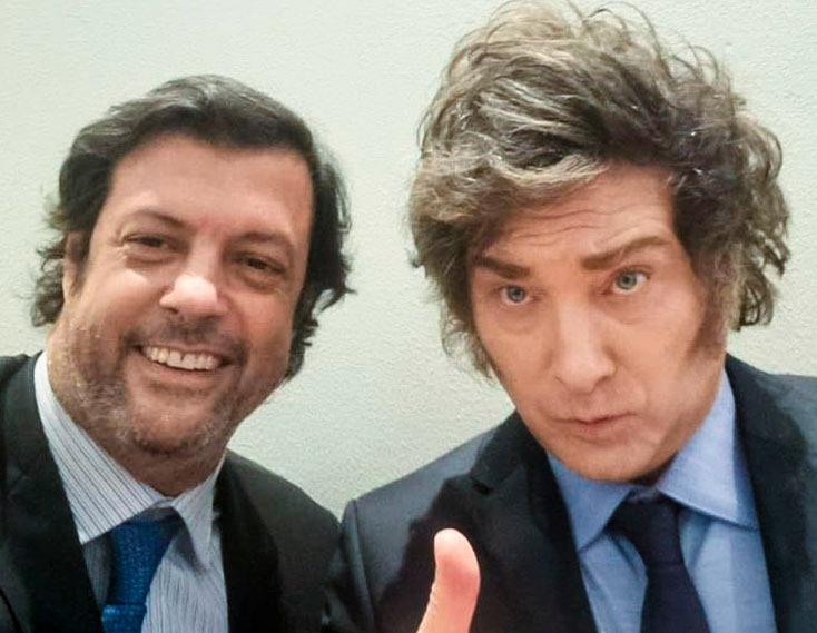 Staatssekretär für Wissenschaft, Dario Genua (links im Bild) und Präsident Javier Milei