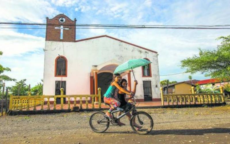 Hier in Belen de Bajirá wird eine der Demobilisierungszonen aufgebaut