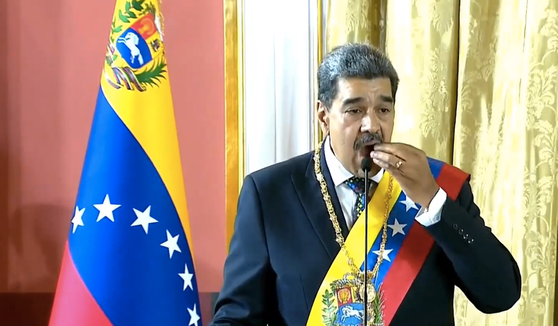 Das "immense und völlig ungerechtfertigte Leid" der Venezolaner:innen durch die US-Sanktionen ist laut Hetland "kein Freifahrtschein für Maduros autoritäres Regierungsverhalten"