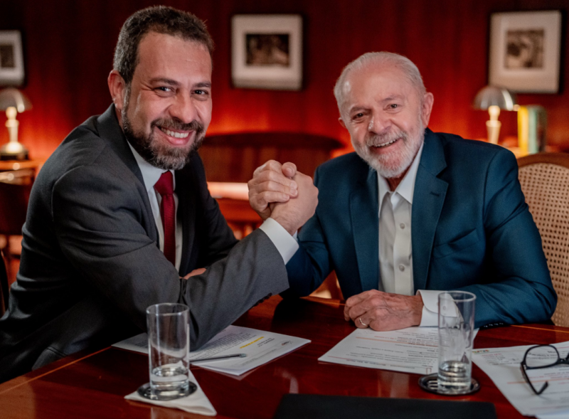 Lula da Silva ernennt Guilherme Boulos (PSOL) zum neuen Leiter des Präsidialbüros