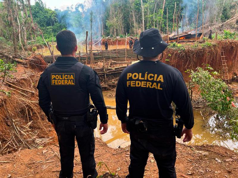Brasilien kombiniert Polizeieinsätze mit forensischen Analysen, um gegen den illegalen Goldabbau vorzugehen.