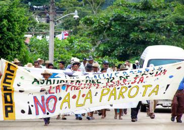 Demonstration gegen das Staudammprojekt im September 2009