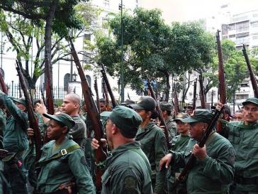 Bolivarische Milizen