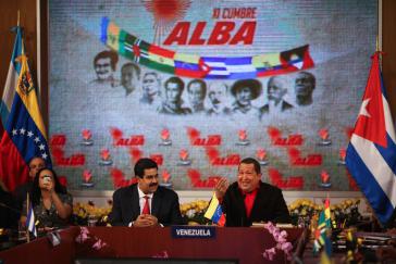 Der venezolanische Außenminister Nicolás Maduro (l.) und Präsident Hugo Chávez