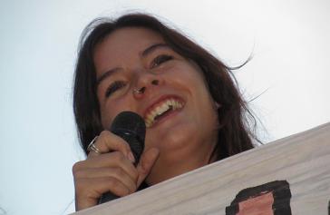 Camila Vallejo auf einer Demonstration am 6. November 2011