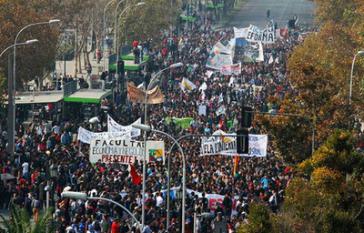 Studierende und Schüler gehen in Chile wieder auf die Straße