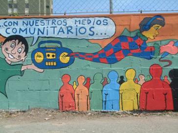 Wandbild für kommunale Radios in Argentinien